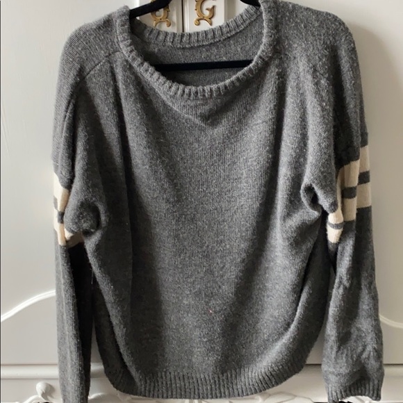 Brandy Melville long sleeve sweater - Picture 1 of 1